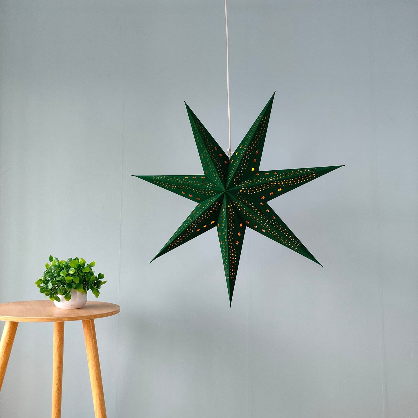 Flocked 7-Point Star Lantern – Green, 29 Inch for Home Decor