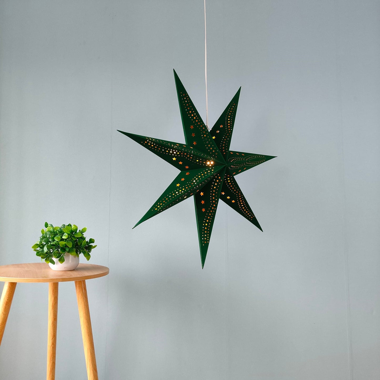 Flocked 7-Point Star Lantern – Green, 29 Inch for Home Decor