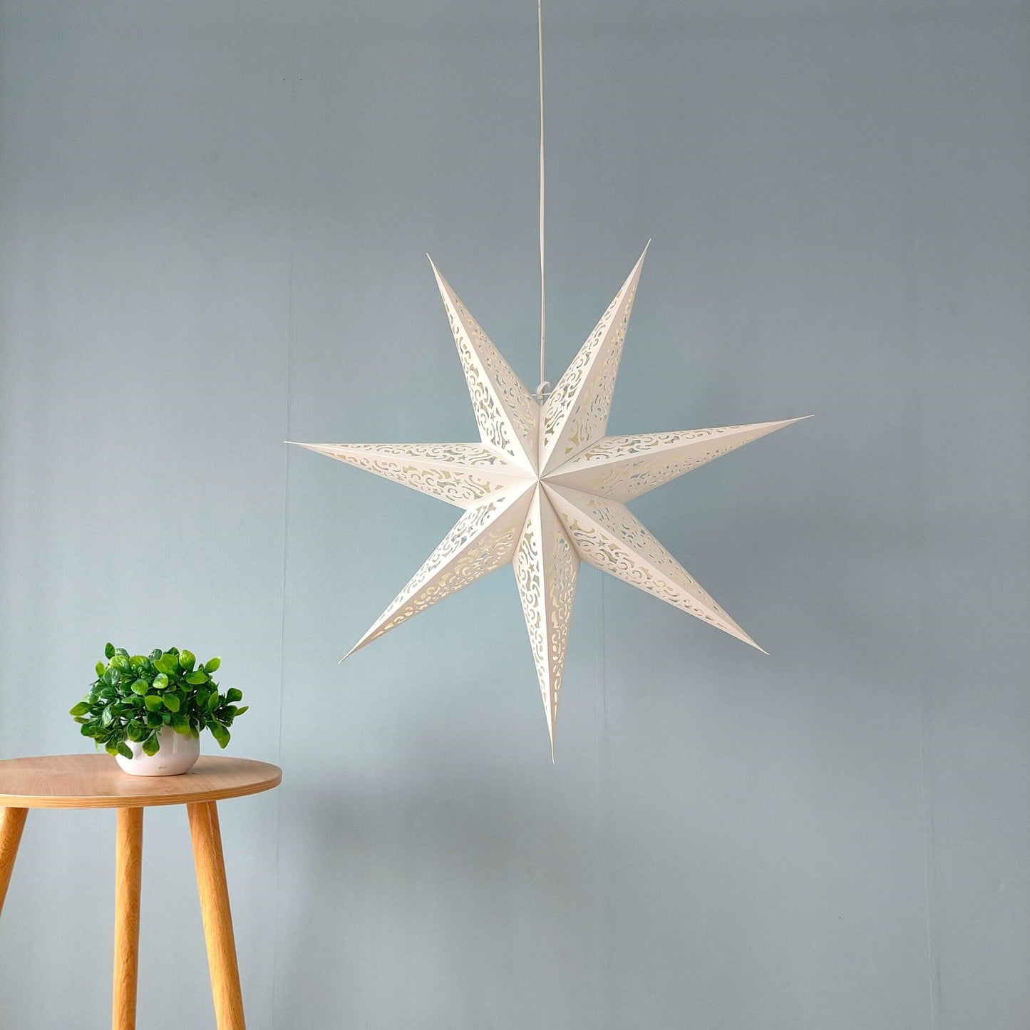 White paper star lamps front view, 29 inch handmade decoration