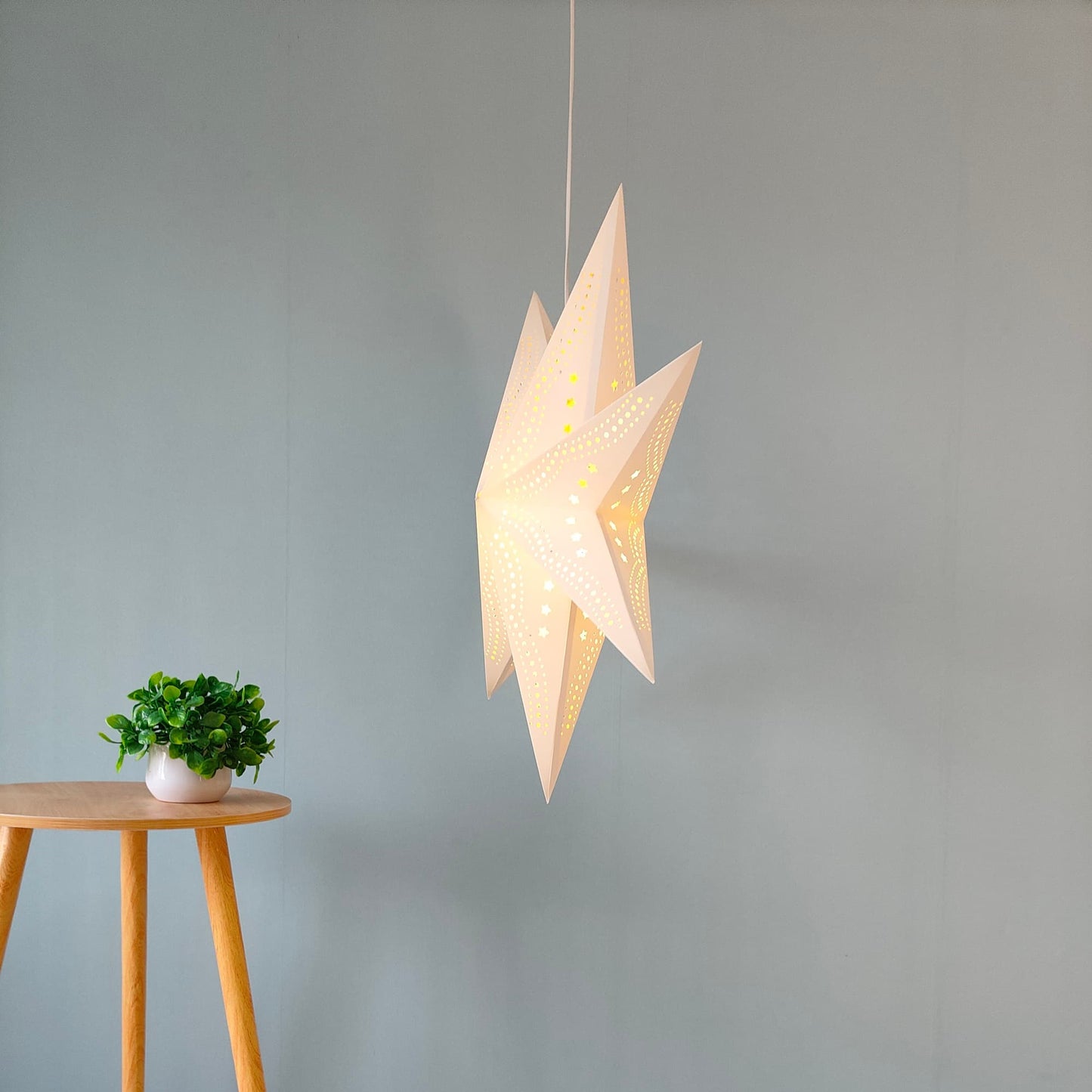 White Paper Star Lamps-Hollow Design-29 Inch