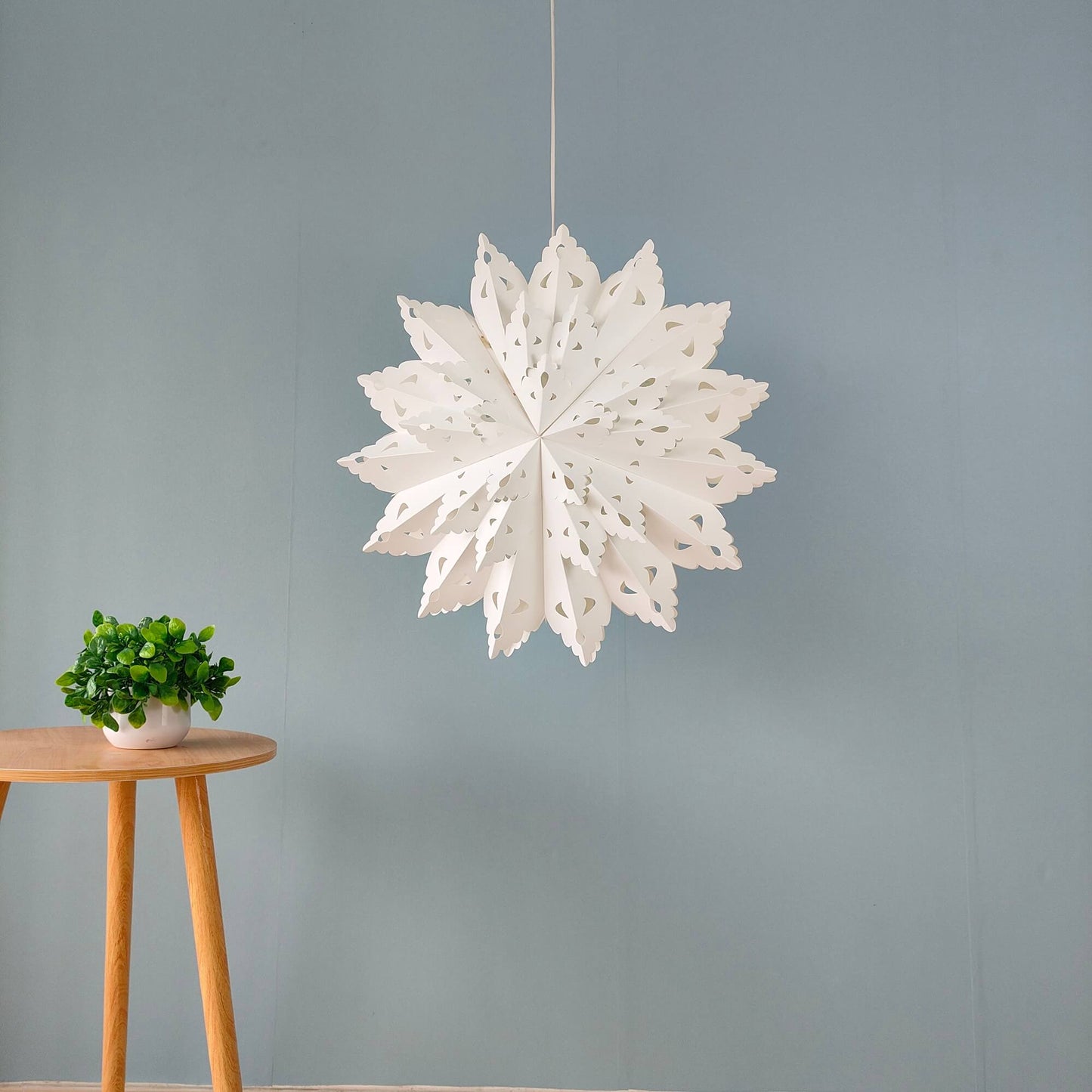 White paper snowflake lights front view, 22 inch handmade decoration