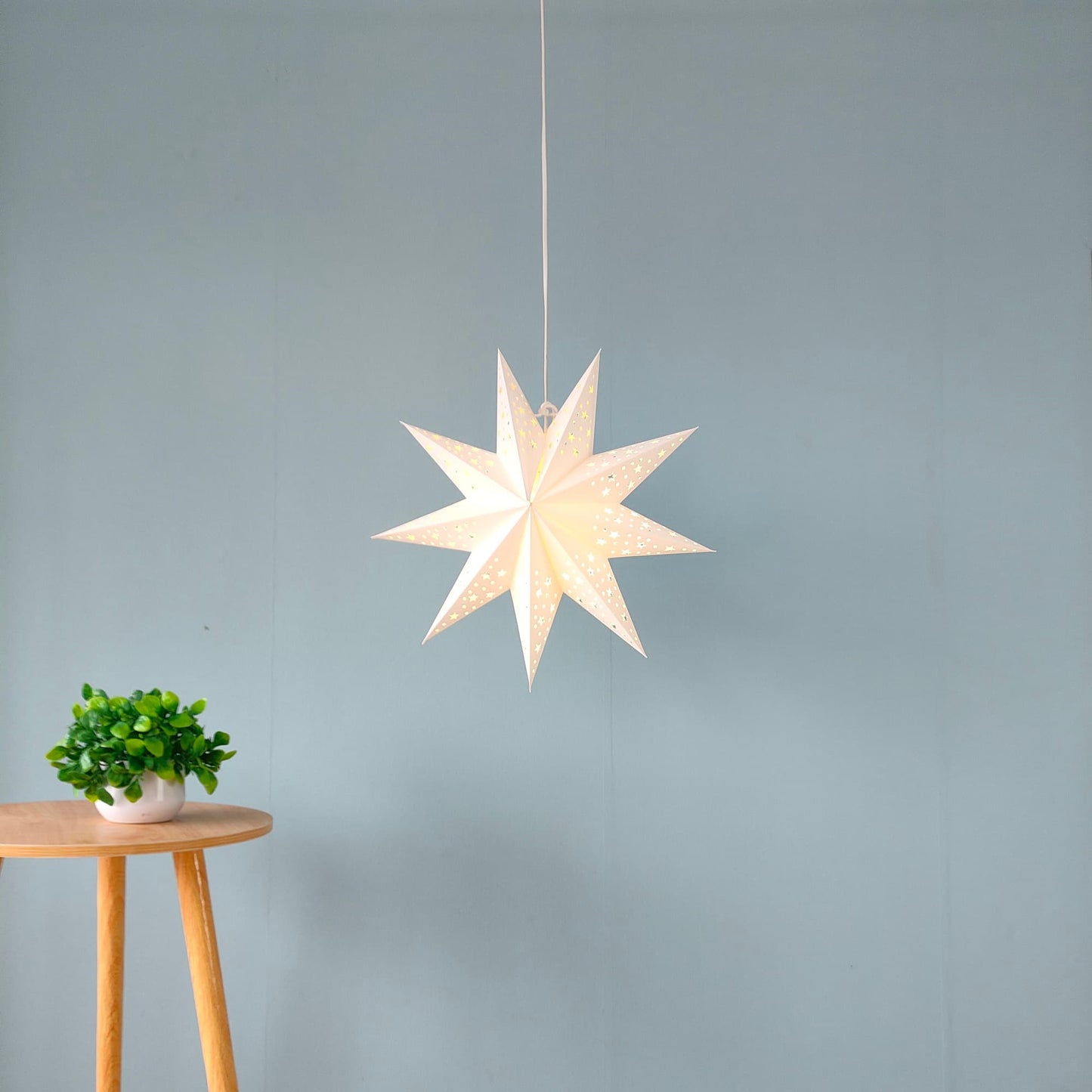 Nine-Pointed Star Lanterns – Hollow Star and Circle Design