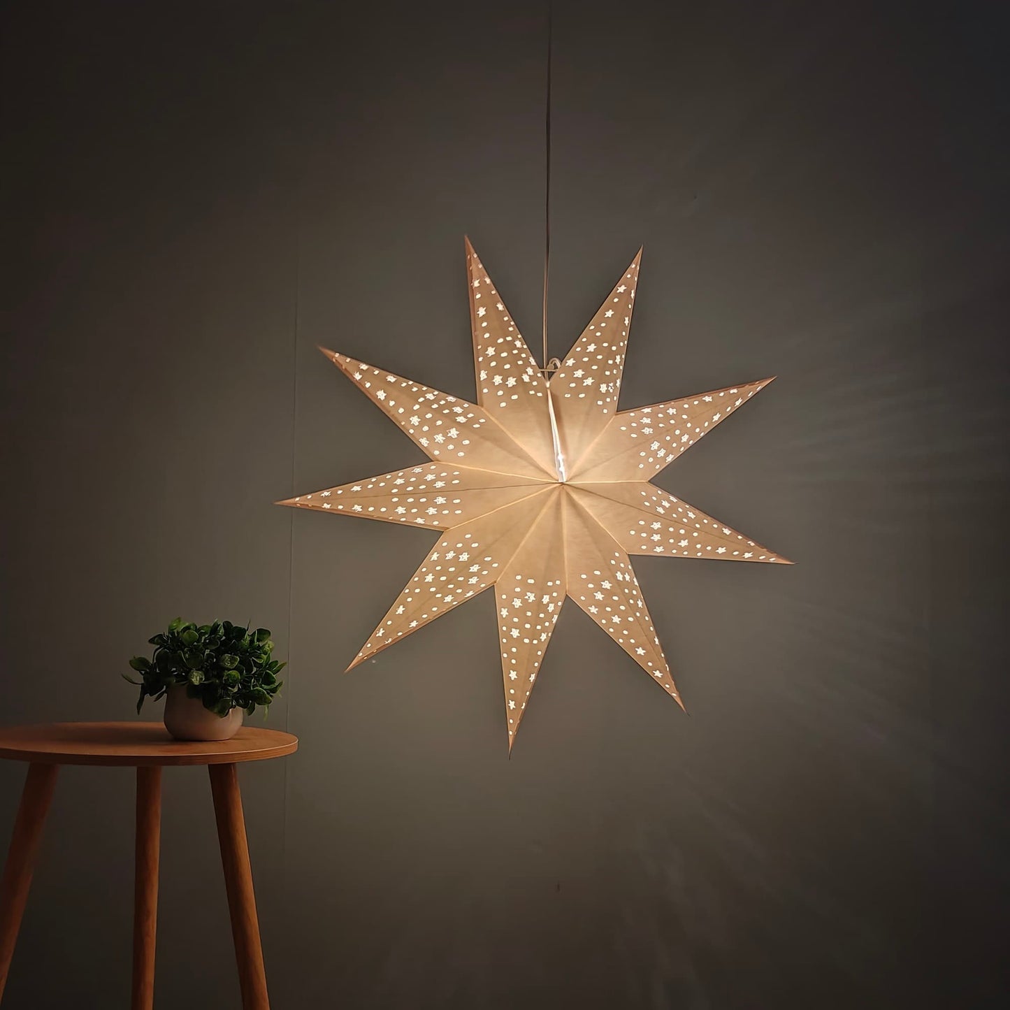 Nine-Pointed Star Lanterns – Hollow Star and Circle Design
