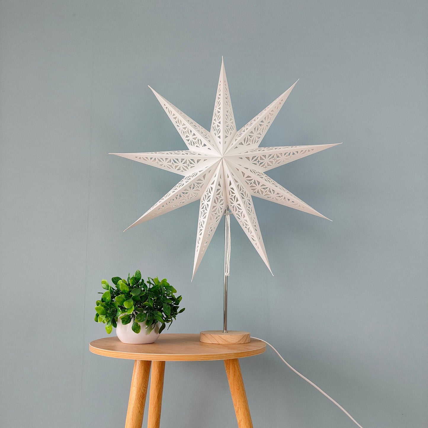 Paper Star Table Lamp – Elegant Lighting for Bedroom